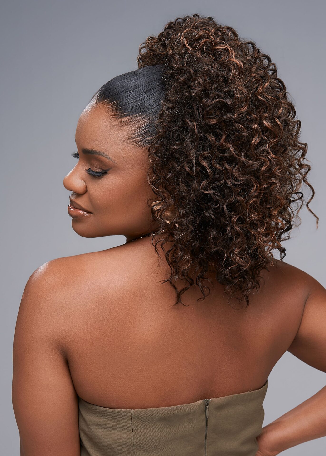 Rabo Núbia Morena Iluminada (4)